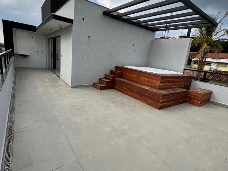 Apartamento cobertura bairro São Pedro 