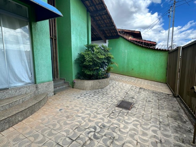 Linda casa no Jardim Europa